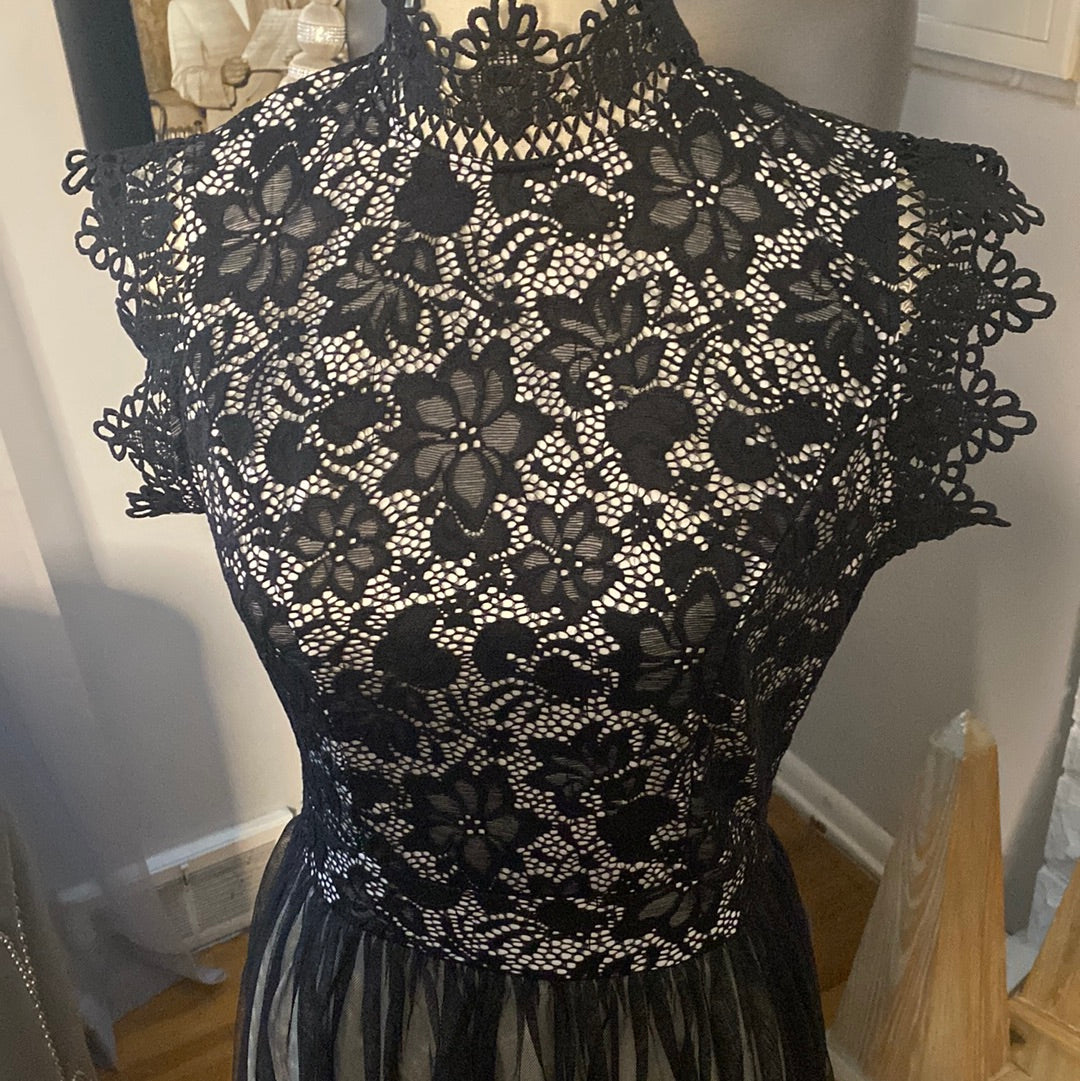 lace top dress , black with tulle bottom over white lining size medium