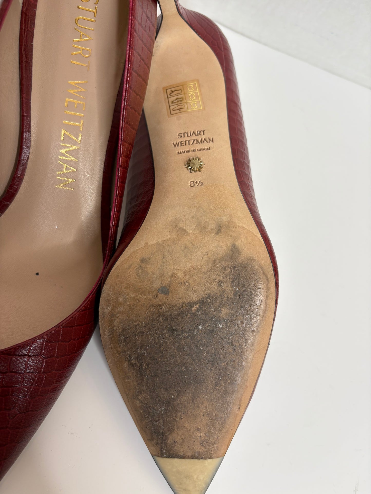 red Stuart Weitzman shoes 8.5 , three inch heel croc pattern