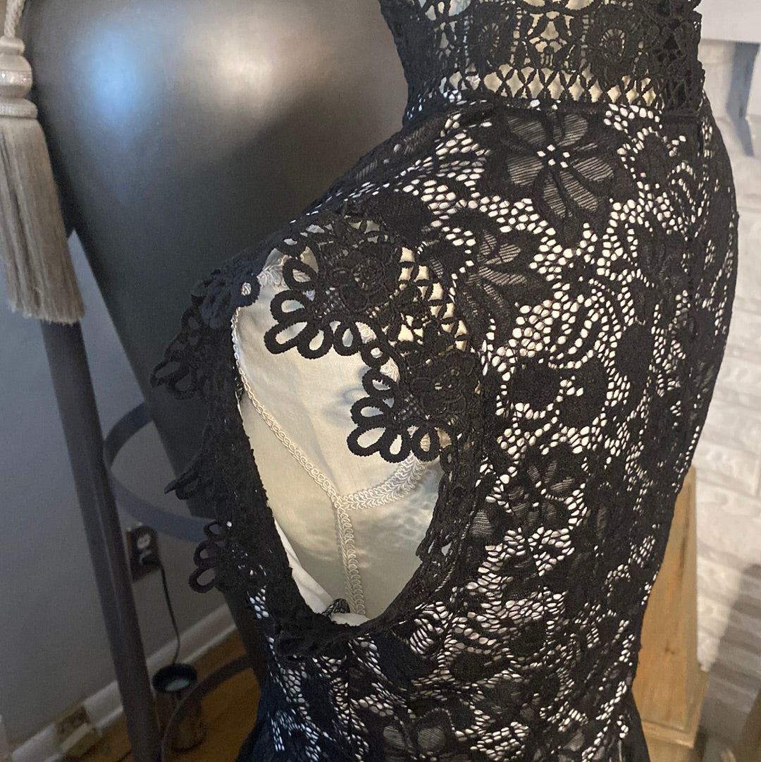 lace top dress , black with tulle bottom over white lining size medium